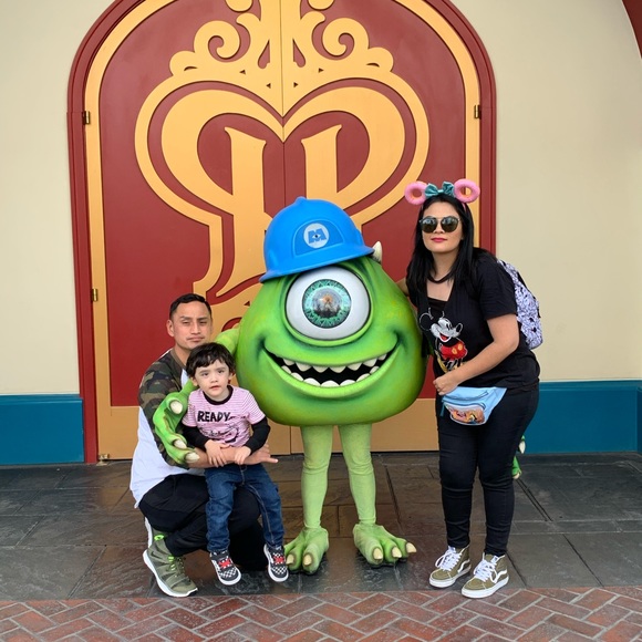 Meet your Posher, Roxanna - Picture 1 of 1